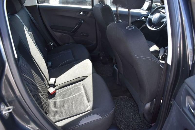Peugeot 208 1.4 HDi 68 CV 5 porte Active
