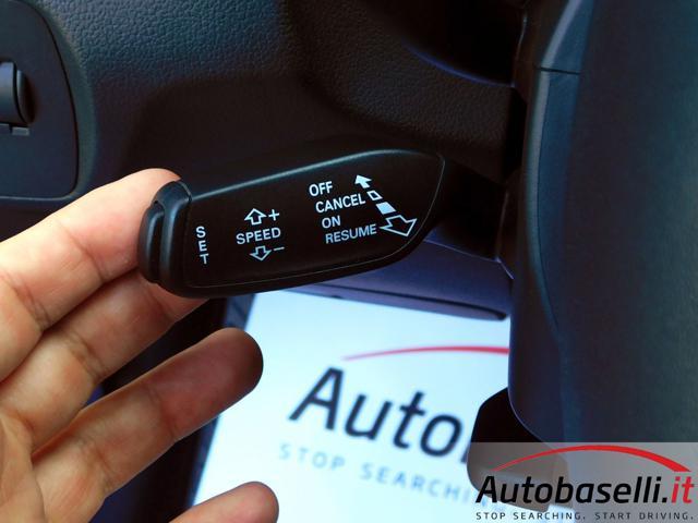 AUDI Q3 2.0TDI 140CV QUATTRO, TETTUCCIO, NAVIGATORE, XENO