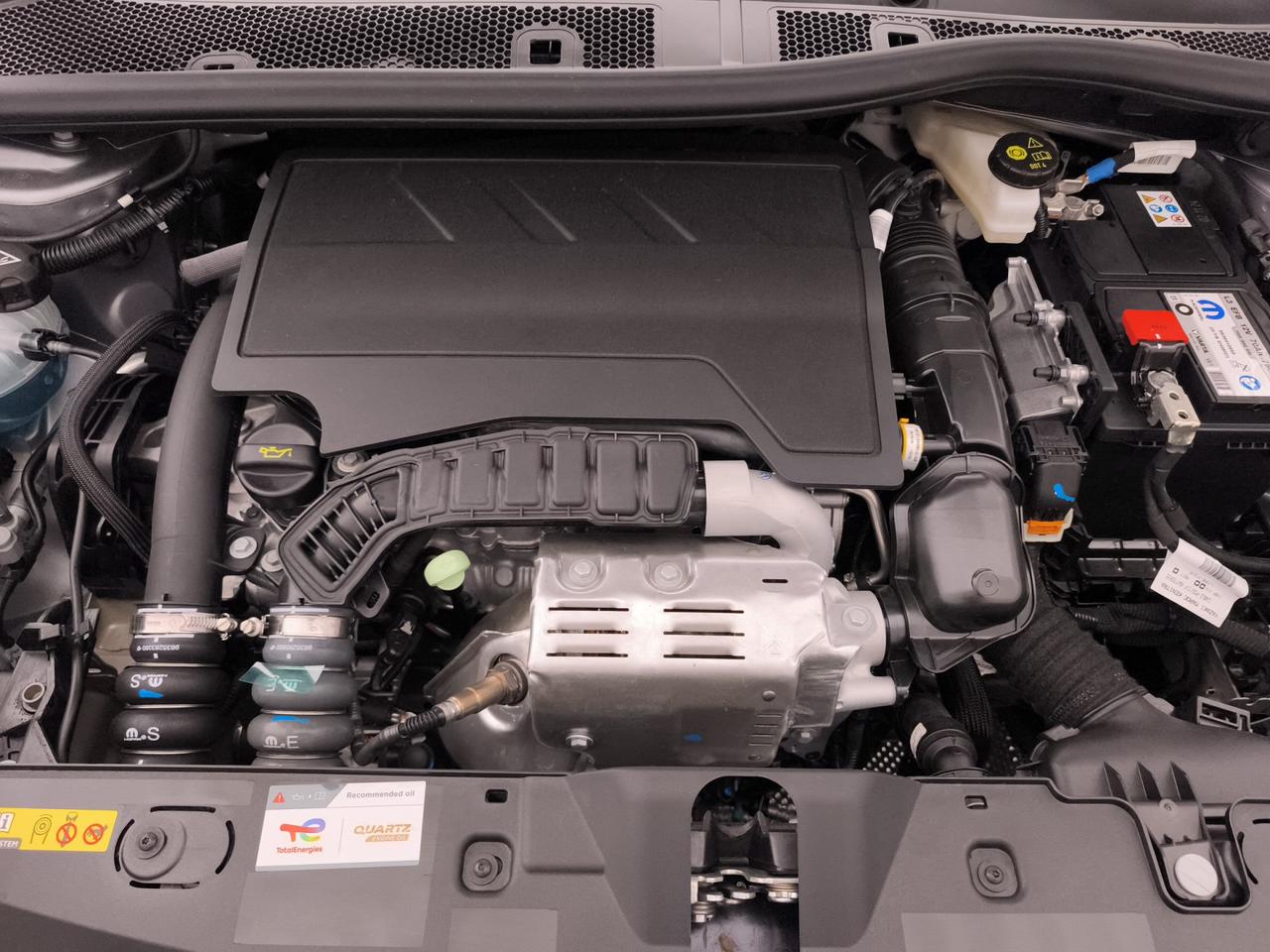 PEUGEOT 2008 Allure PureTech 100 S&S