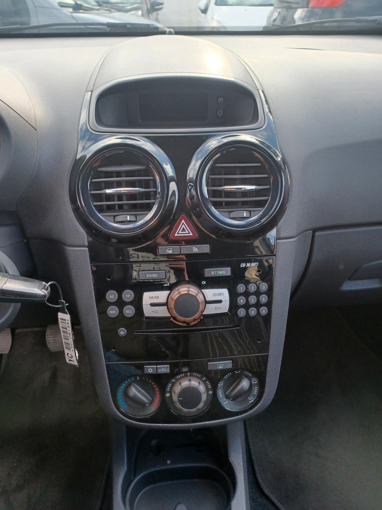 Opel Corsa 1.2 GPL-TECH Edition 111 Anniversario