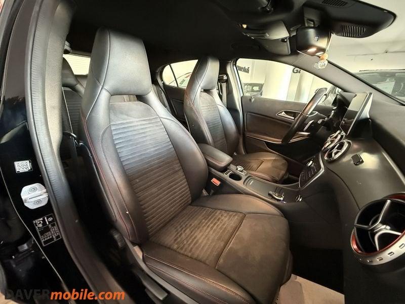 Mercedes-Benz GLA GLA 200 d Automatic Premium