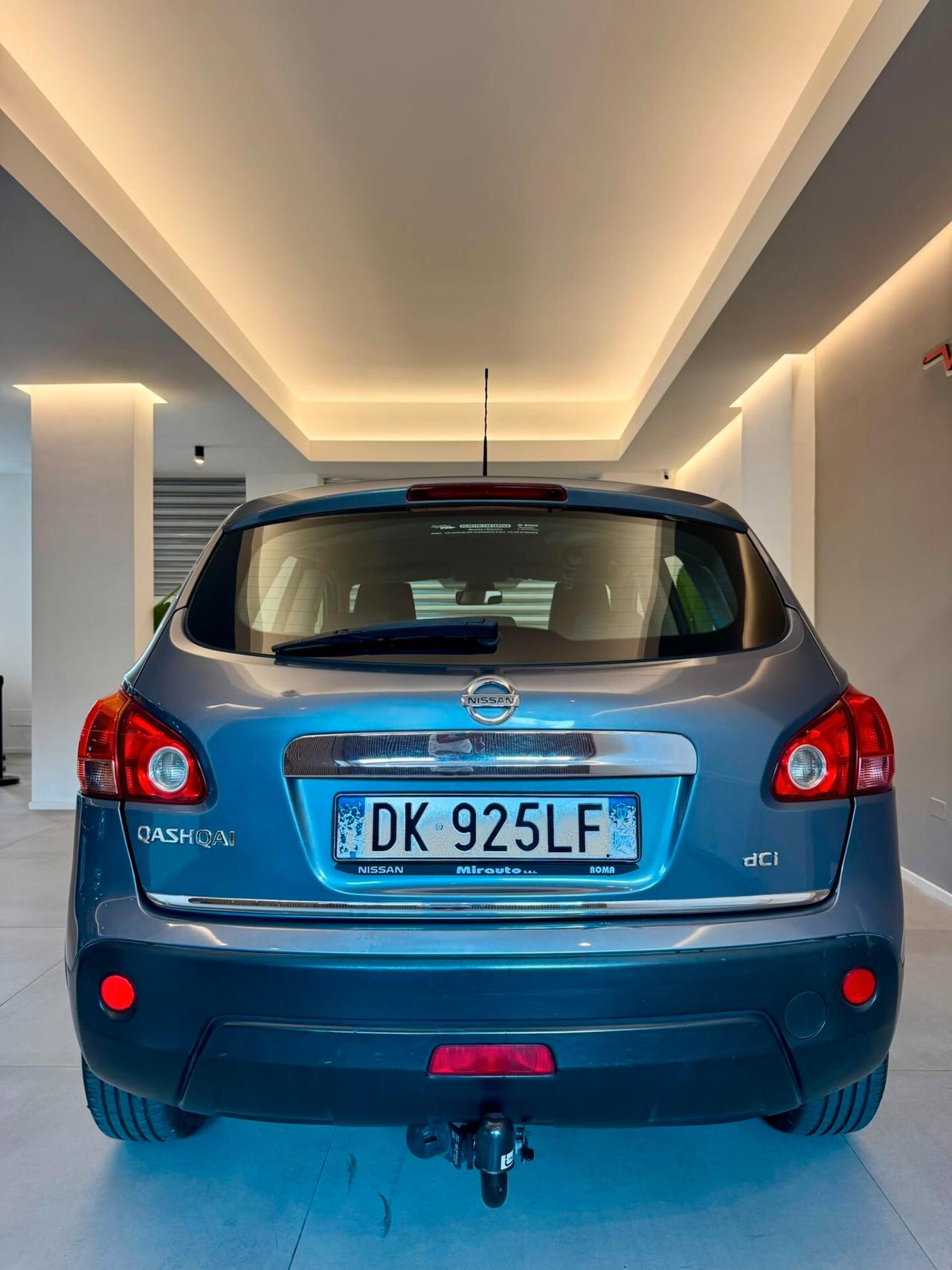 NISSAN QASHQAI 2.0 TEKNA 150CV UNICOPROPRIETARIO GANCIO TRAINO