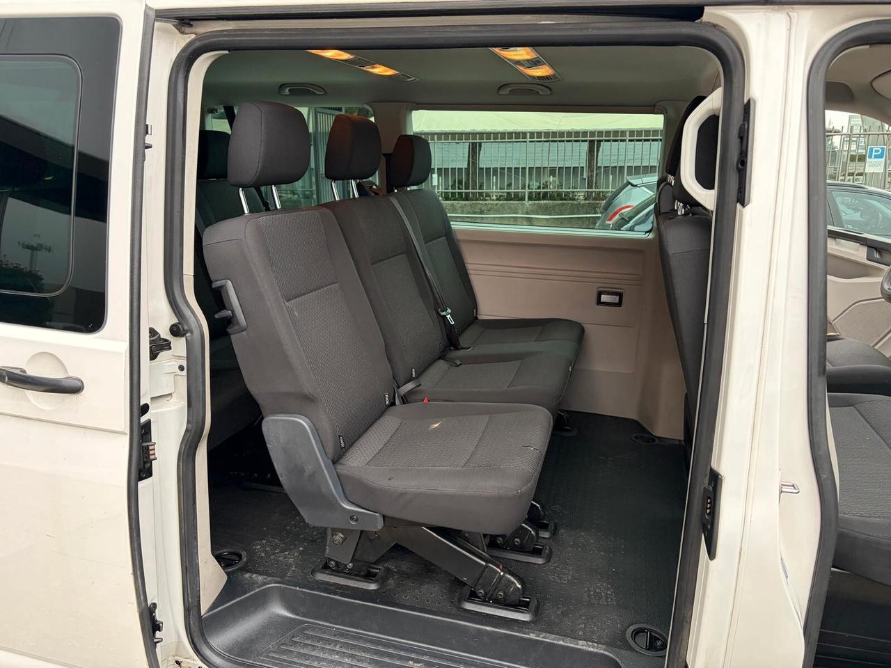 Volkswagen T6 Caravelle 2.0 TDI 102 cv 9 posti