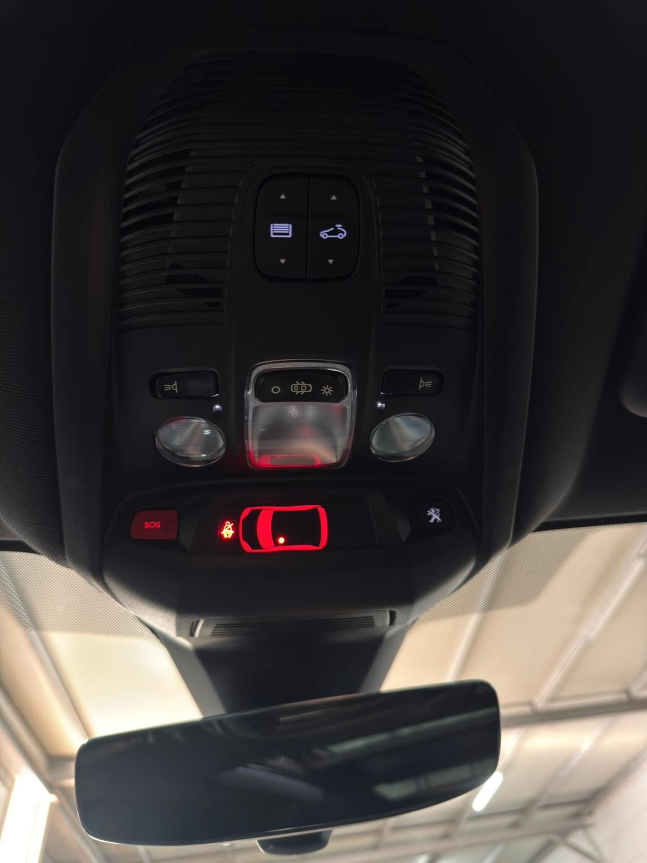 Peugeot 3008 BlueHDi 130 S&S EAT8 Active Pack