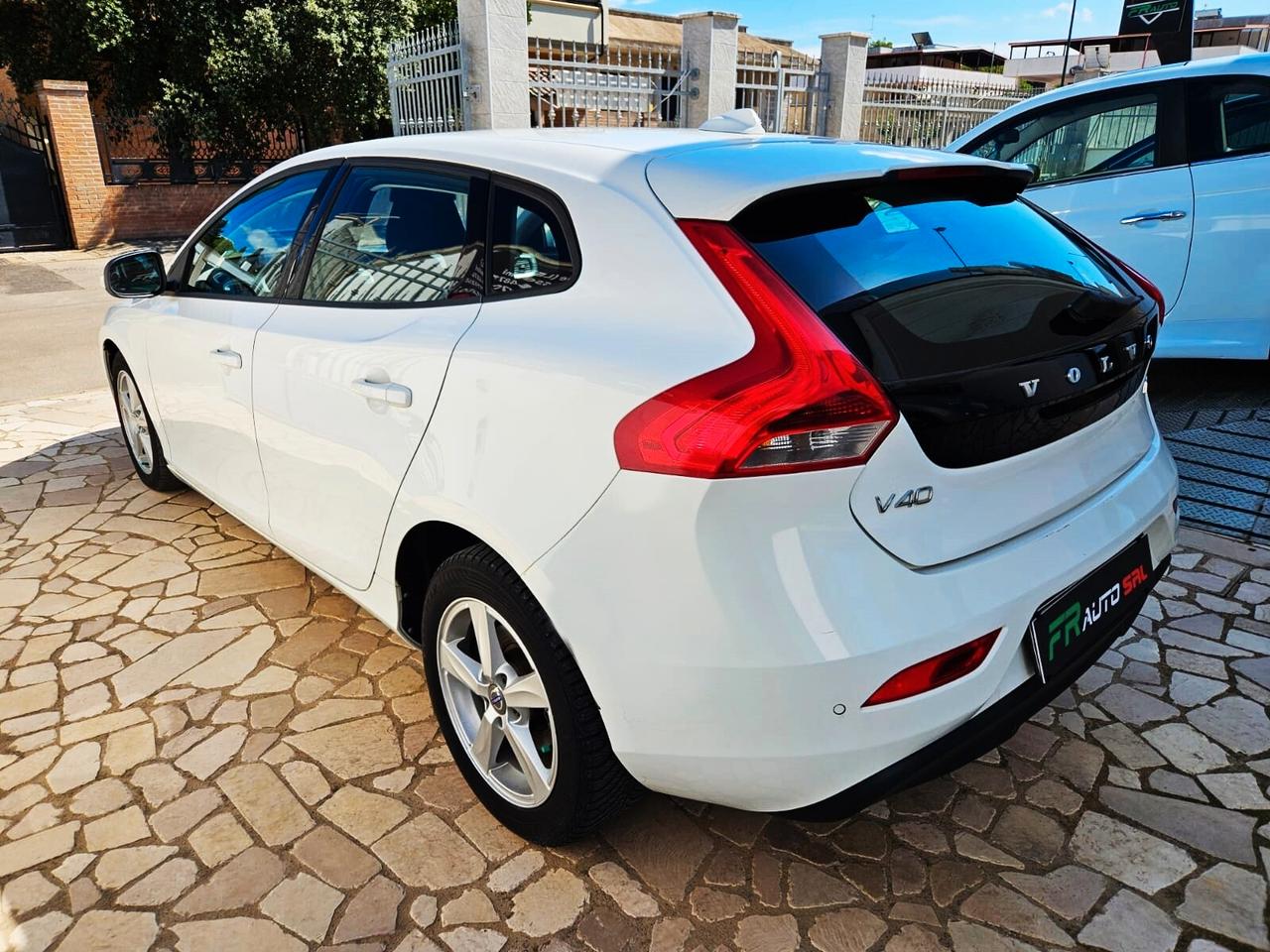 Volvo V40 D2 1.6 Momentum