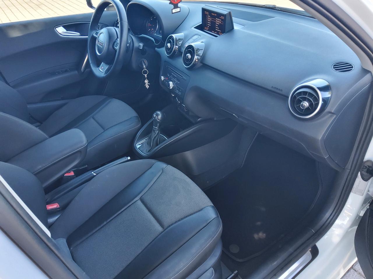Audi A1 1.6 TDI S tronic line edition