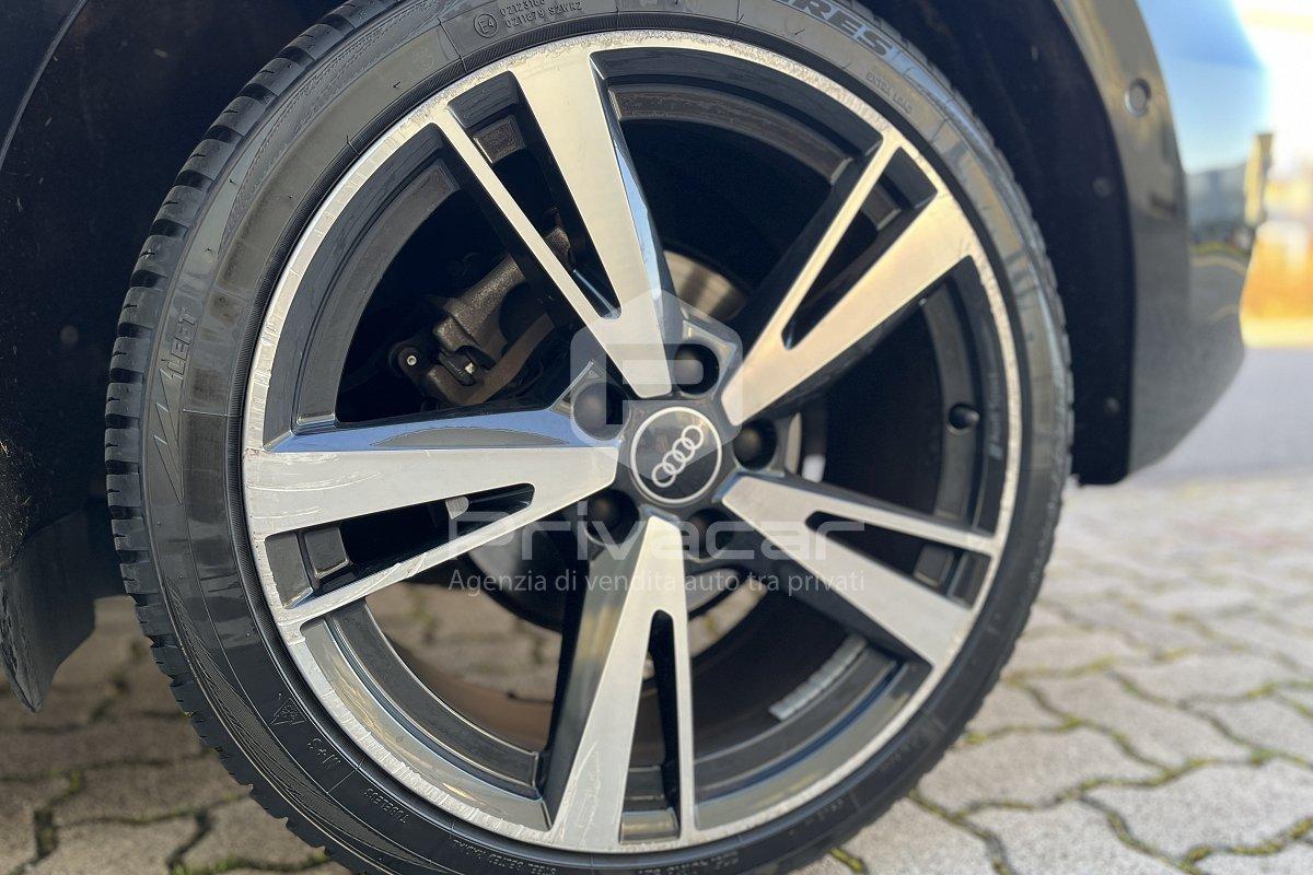 AUDI A3 SPB 30 g-tron S tronic Business Advanced