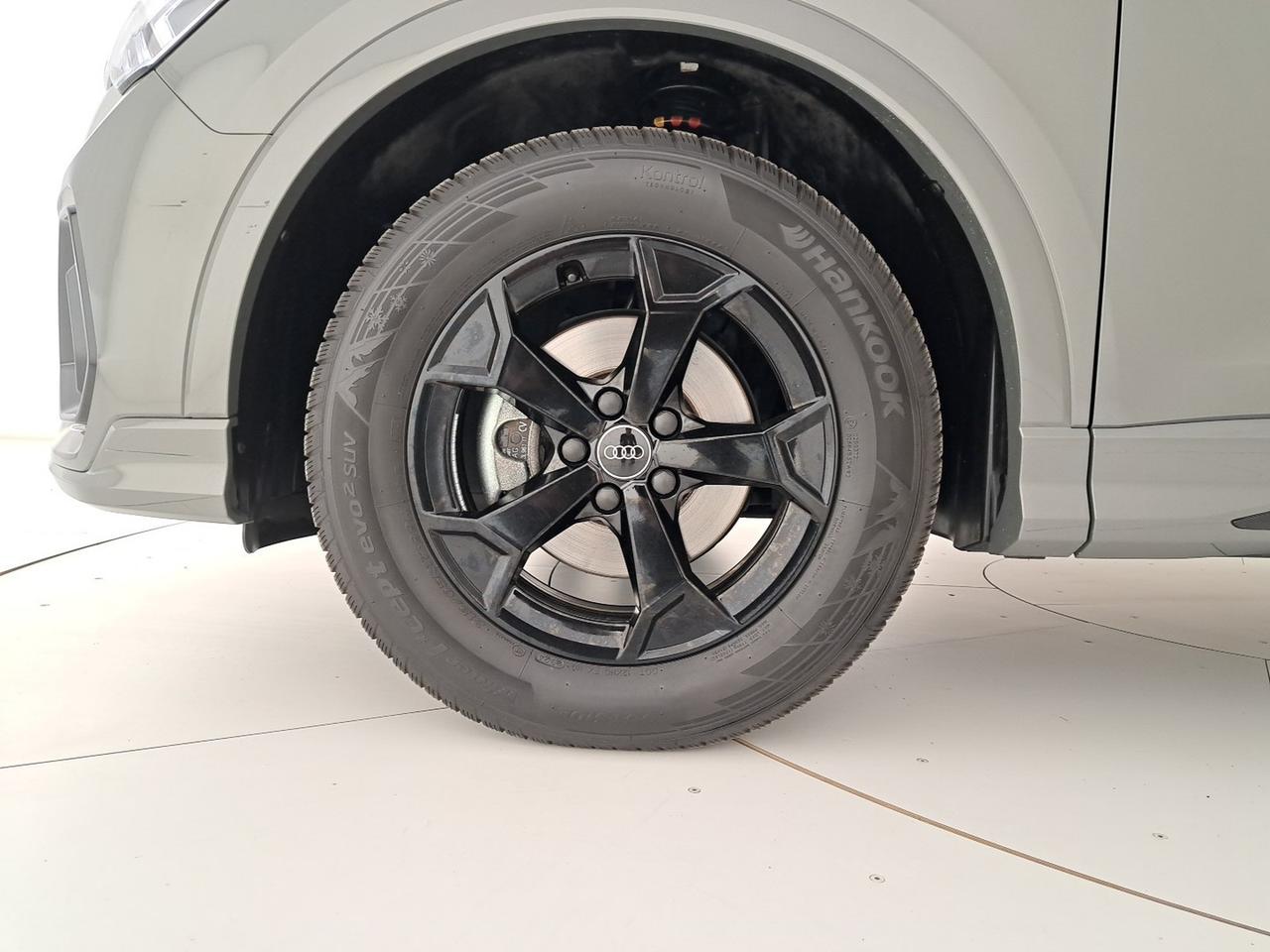 Audi Q3 35 1.5 tfsi s line edition s-tronic