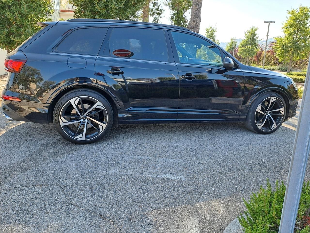 Audi SQ7 4.0 V8 TDI S- LINE quattro