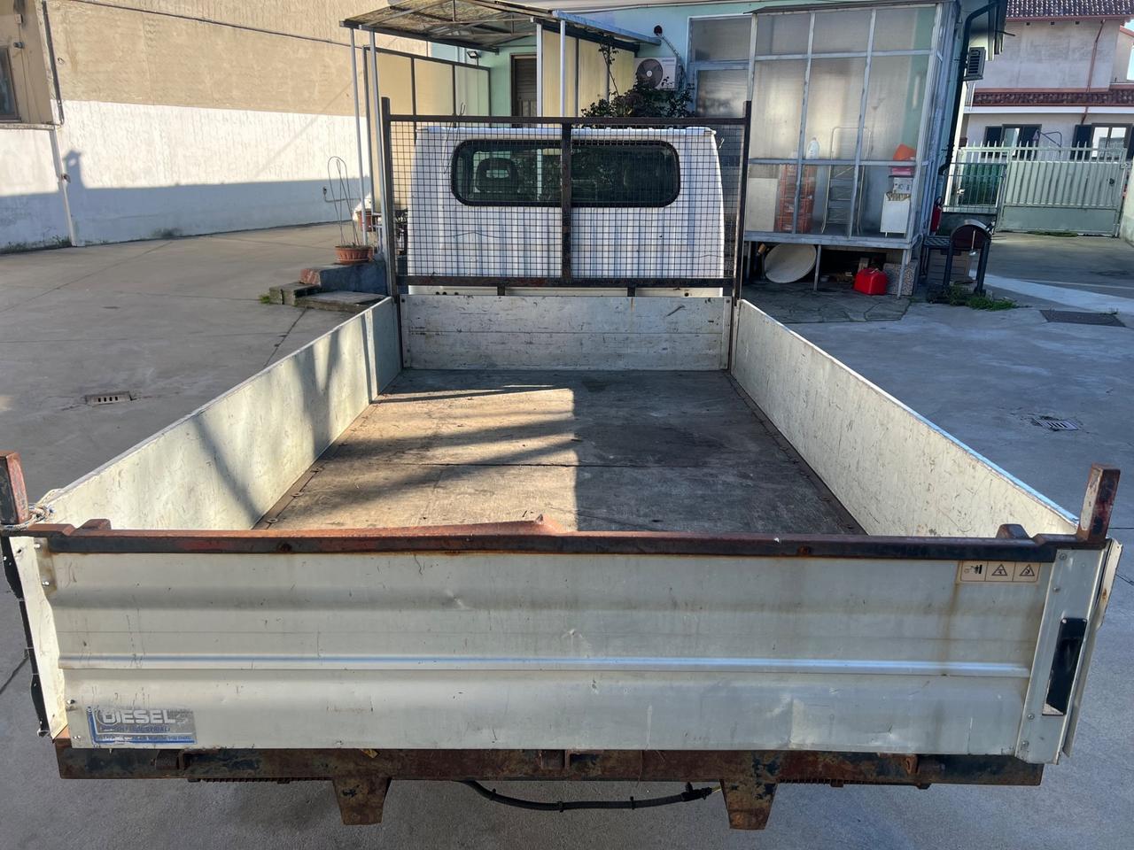 Nissan Cabstar 35.13 3.0 Tdi PM-DC-RG Cab. SL