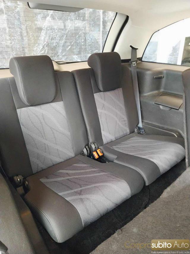 TATA Aria 7 posti