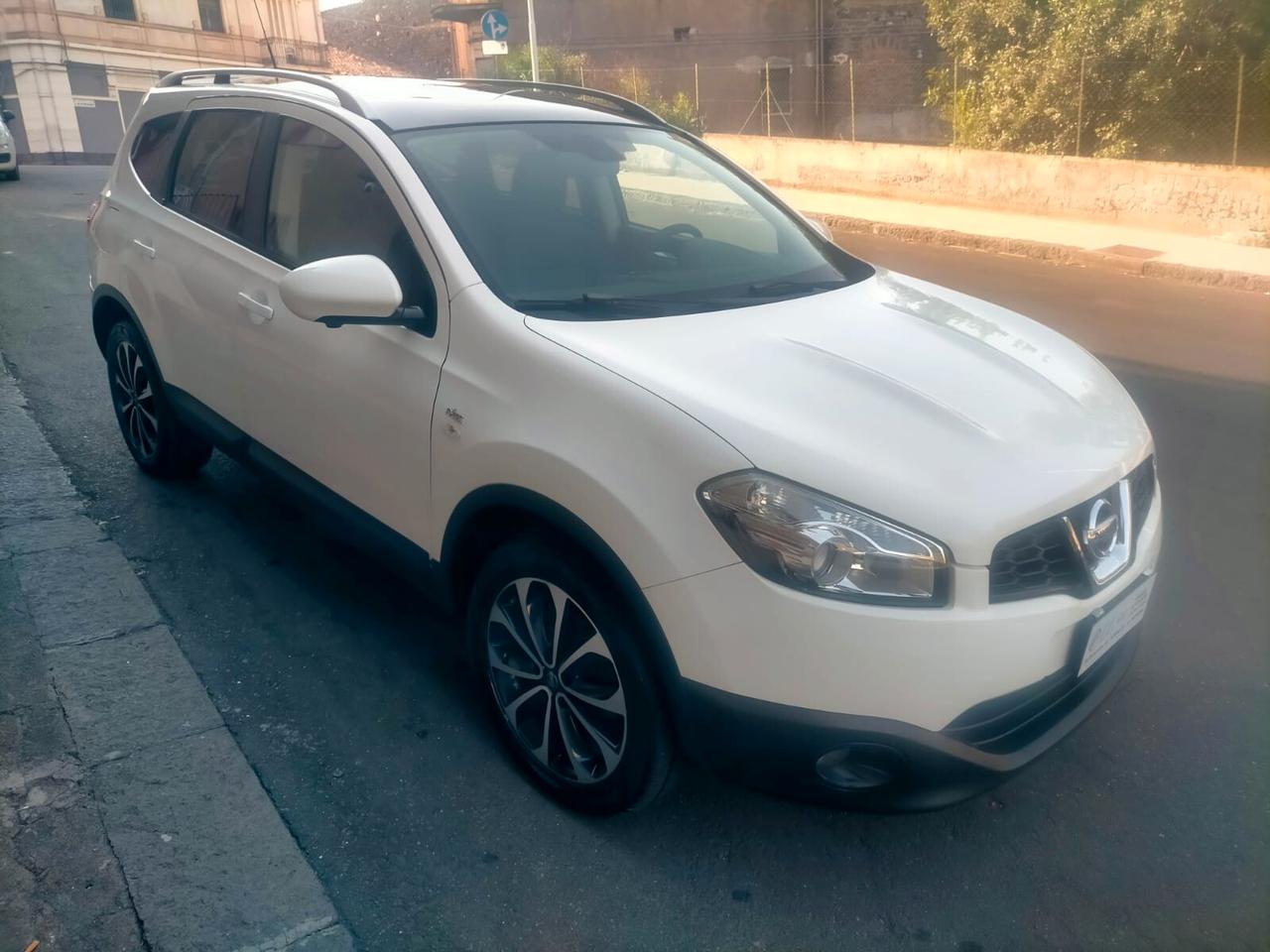 Nissan Qashqai Qashqai+2 1.5 dCi DPF Tekna