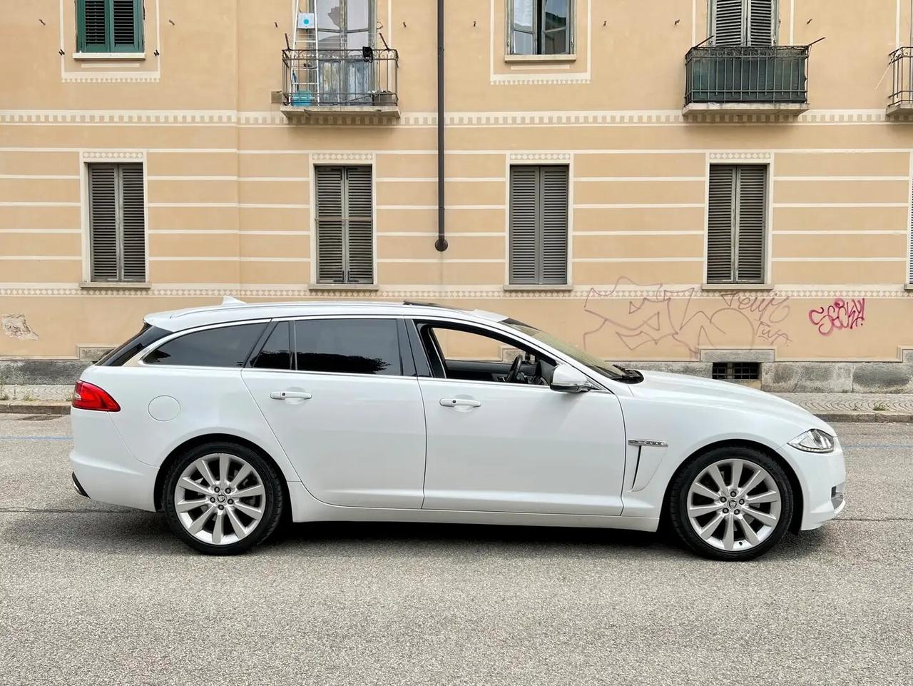 Jaguar XF Sportbrake 3.0 D V6 24V Bi-turbo 275cv aut.8 S Premium Luxury