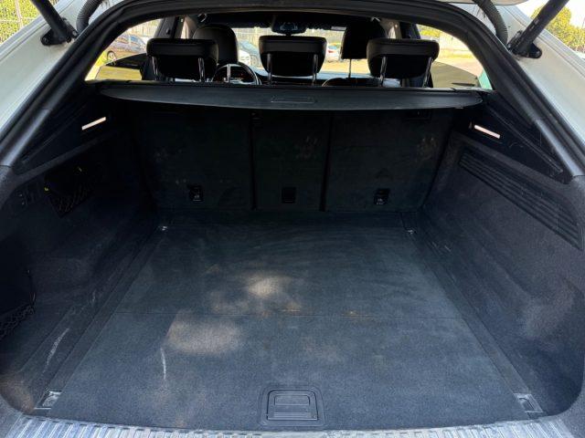 AUDI Q8 45 TDI quattro tiptronic Sport