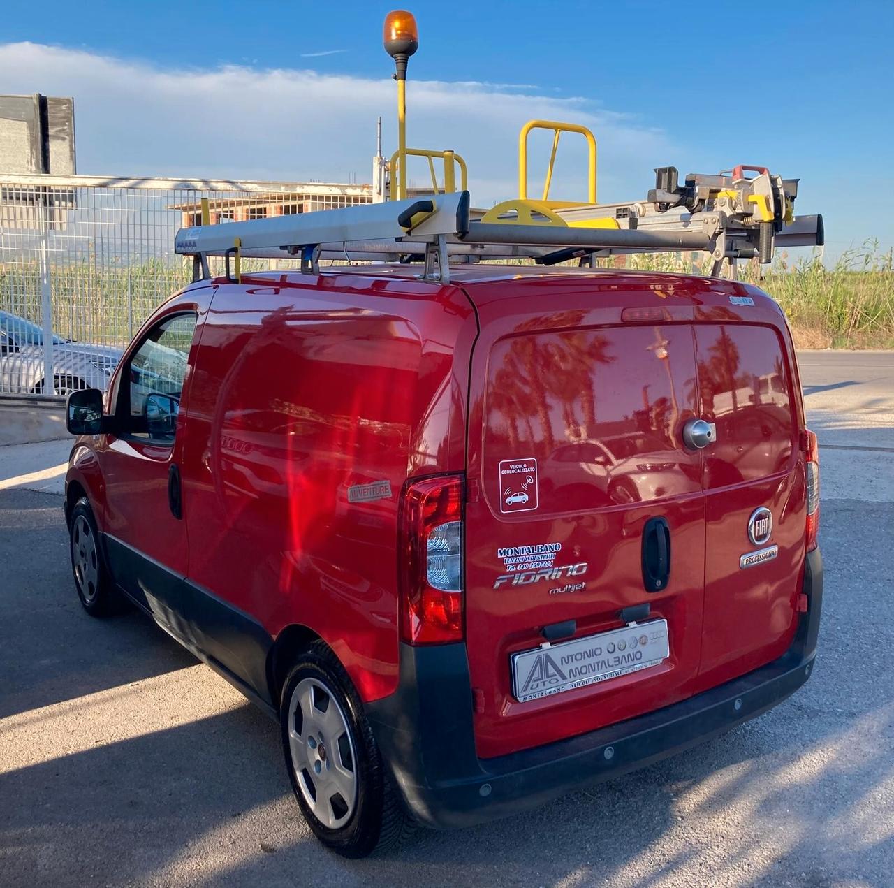 Fiat Fiorino 1.3 MJT 95CV Cargo Adventure Attrezzato