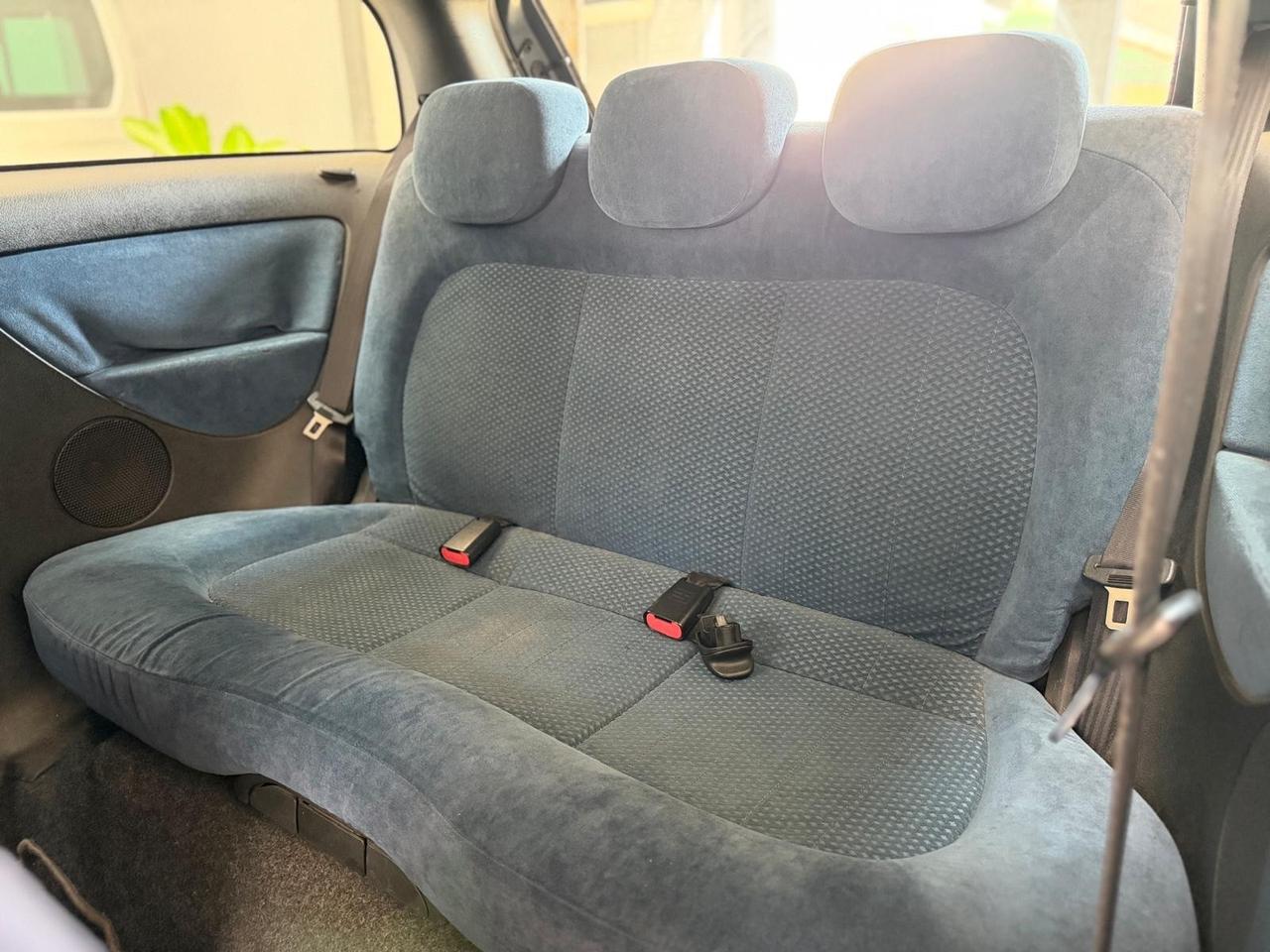 Lancia Ypsilon 1.2 16V Argento