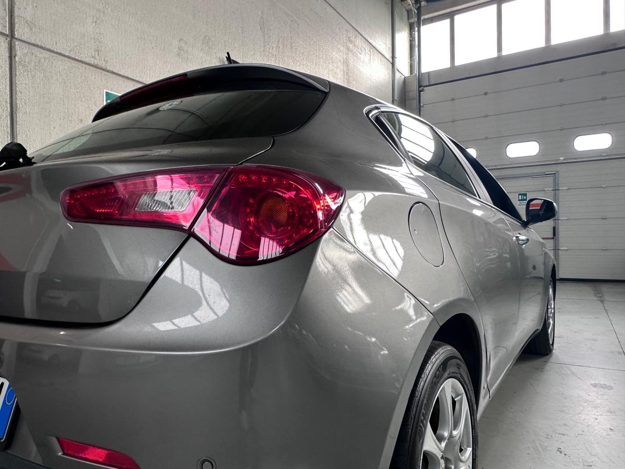 Alfa Romeo Giulietta 1.4 Turbo 120 CV GPL Progression