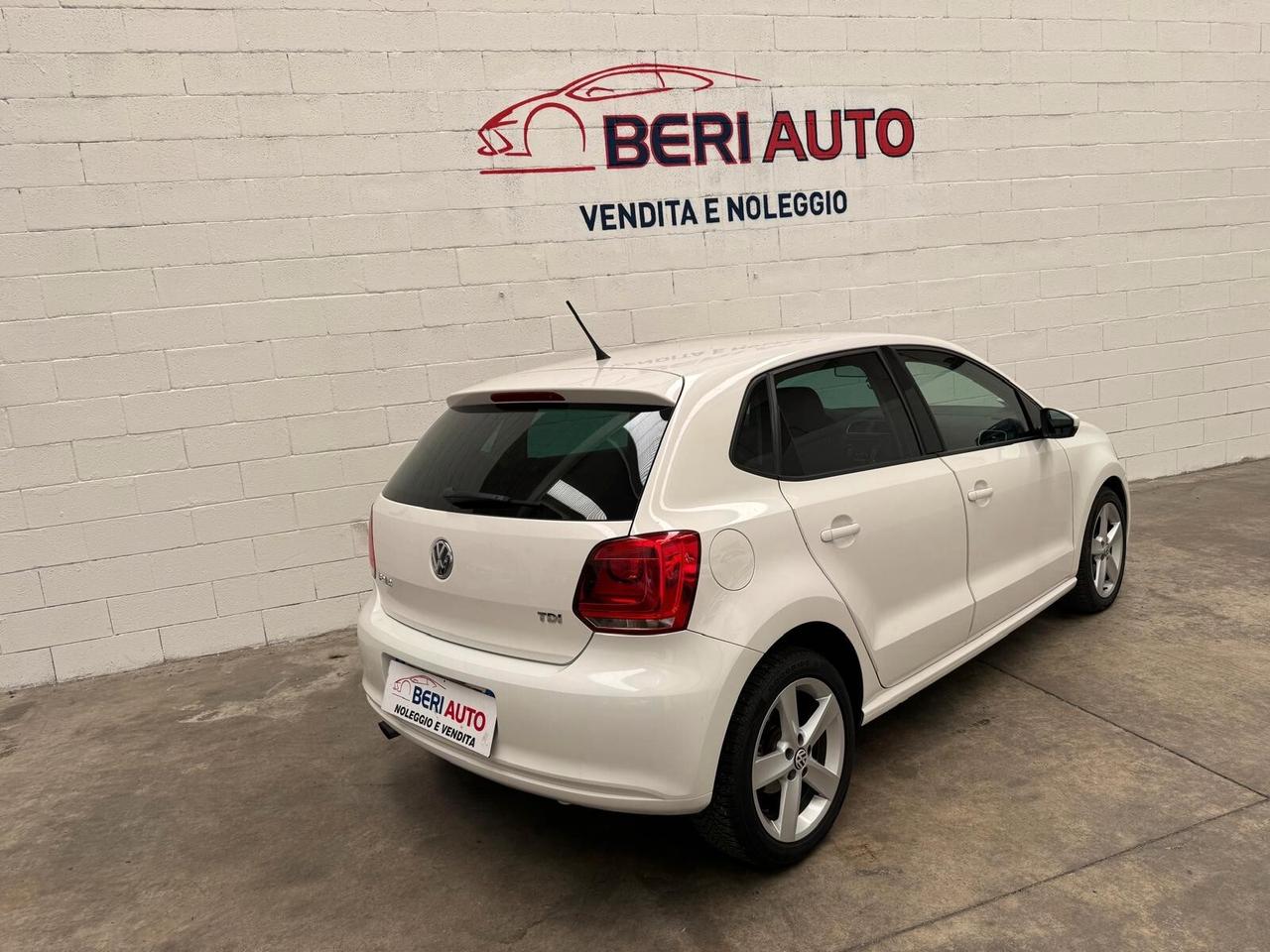 Volkswagen Polo cambi automatico DSG 5 porte Highline