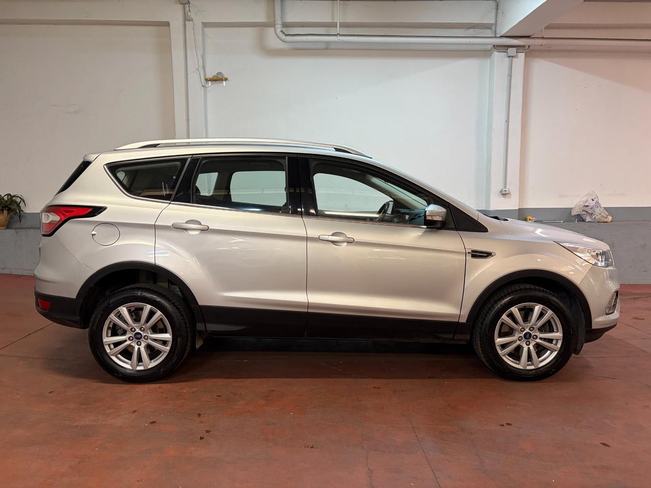 Ford Kuga 2.0 TDCI 120 CV S&S 2WD Business
