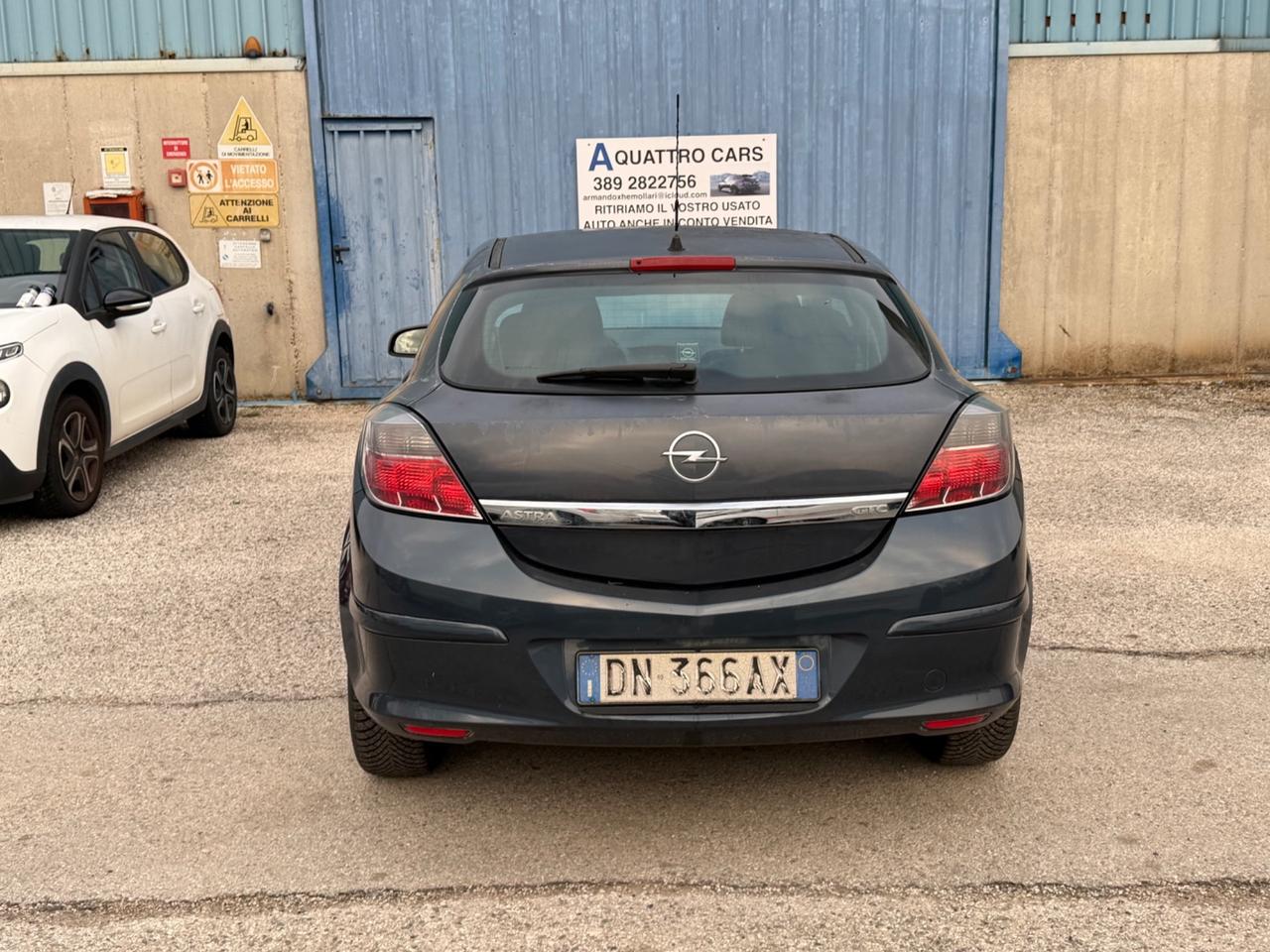 Opel Astra GTC 1.4 16V Twinport 3 porte Enjoy