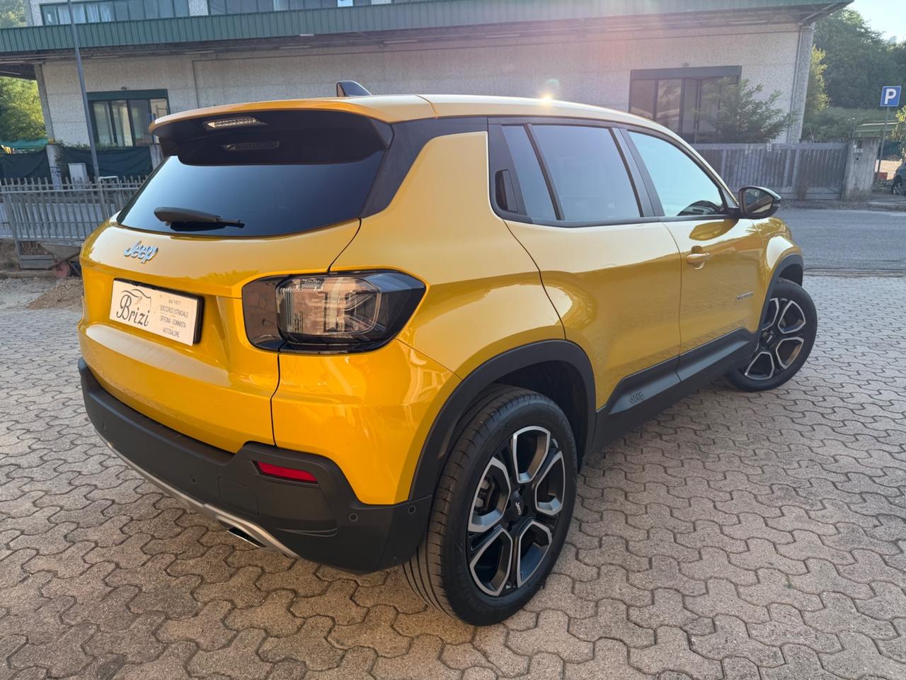 Jeep Avenger 1.2 Turbo 100 CV Summit