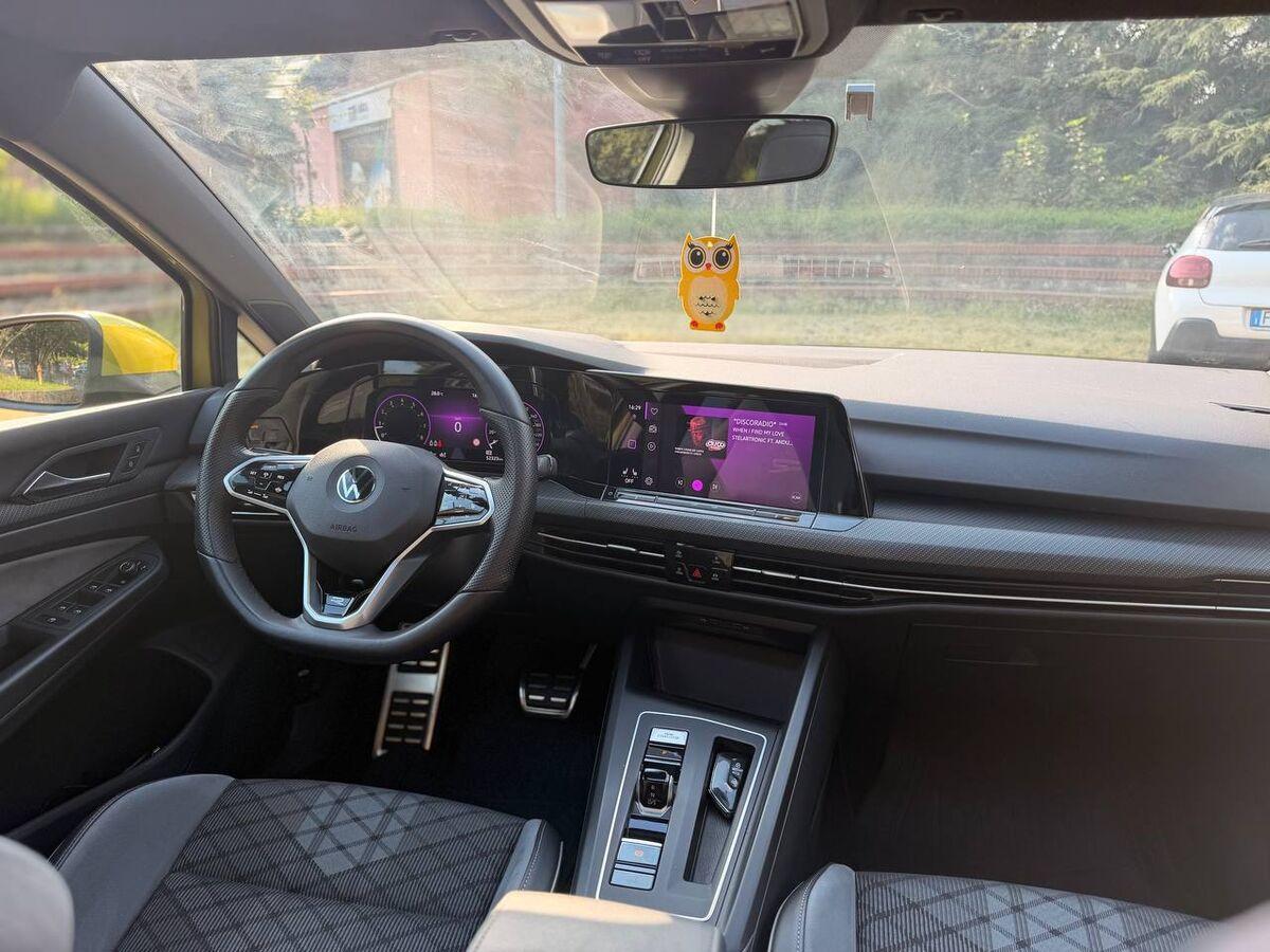 Volkswagen Golf 1.5 etsi evo R-Line 150cv dsg