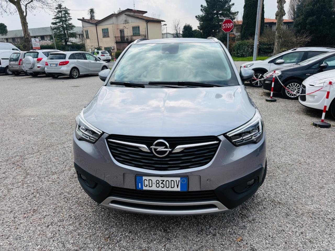 Opel Crossland X 1.2 Turbo Innovation 11.000km!!!