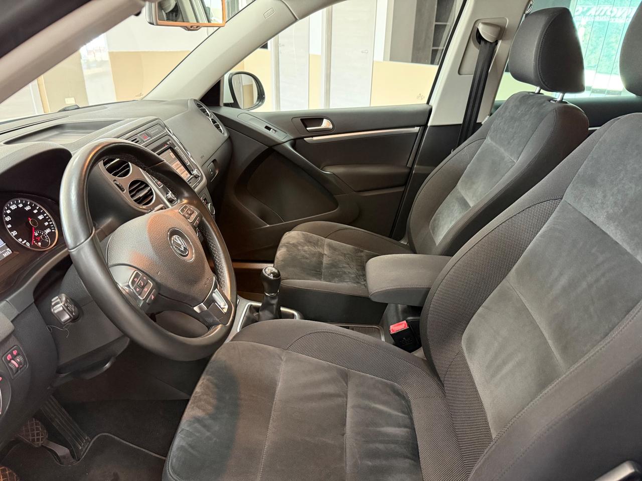 Volkswagen Tiguan 2.0 TDI 110 CV Sport & Style BlueMotion Technology