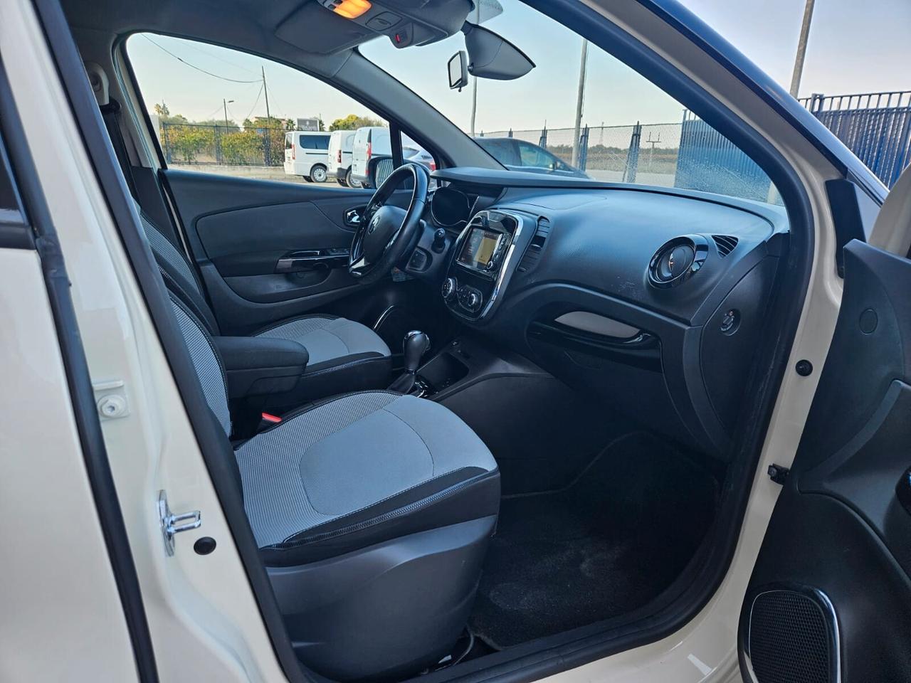 Renault Captur 1.5 dCi 8V 90 CV EDC Start&Stop Energy R-Link