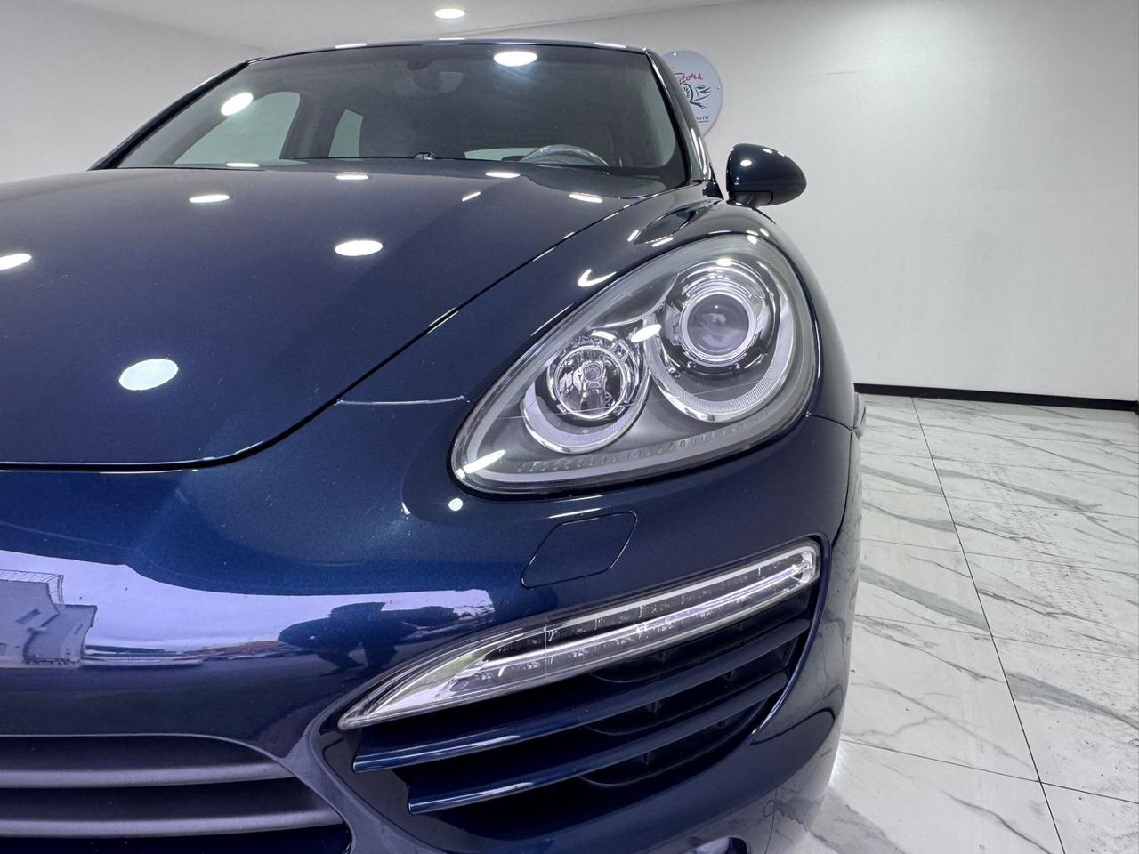 Porsche Cayenne 3.0 Diesel V6-TIPTRONIC-TAGLIANDI PORSCHE-2013