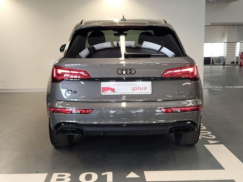 Audi Q5 40 TDI Identity Black quattro S tronic