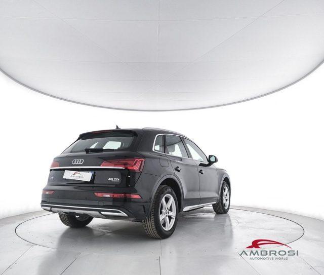 AUDI Q5 40 2.0 tdi mhev 12V Business Advanced quattro s-tr
