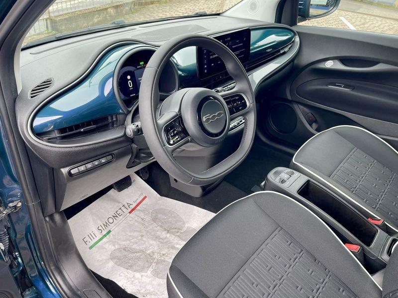FIAT 500 e 42 kWh - AZIENDALE