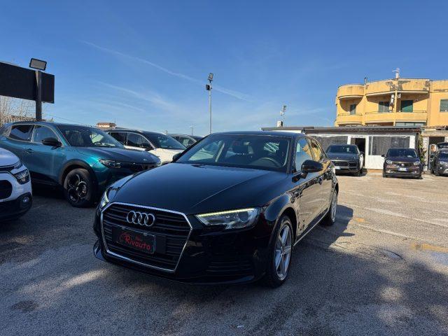 AUDI A3 1.6 TDI 116 CV S tronic Sport