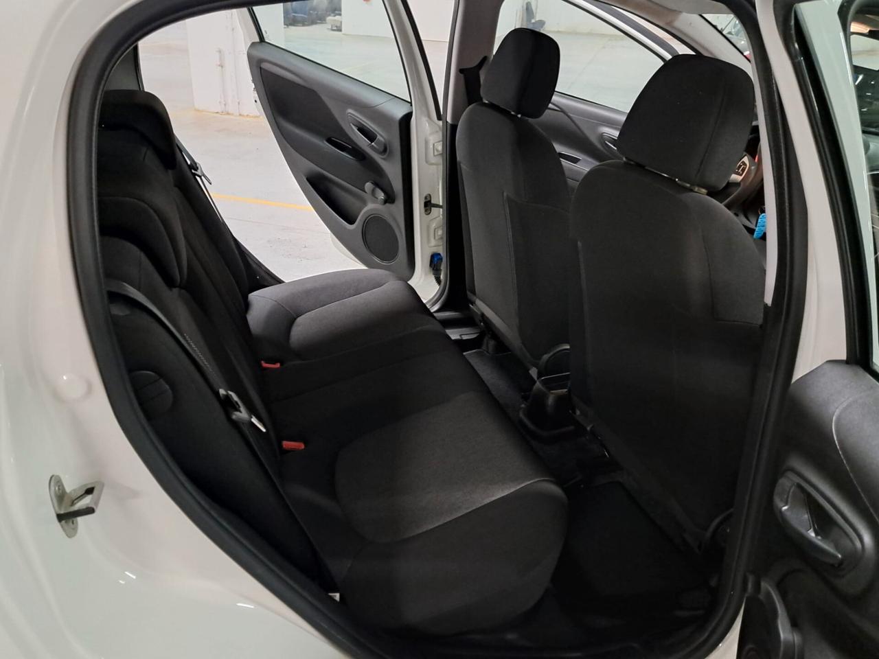Fiat Punto 1.3 16V M-jet Easy 5 P. N1 Autocarro 4 Posti