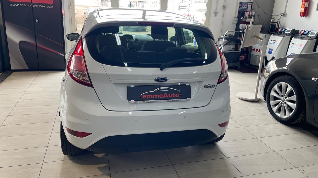 Ford Fiesta 1.5 TDCi 75CV 5 porte Business