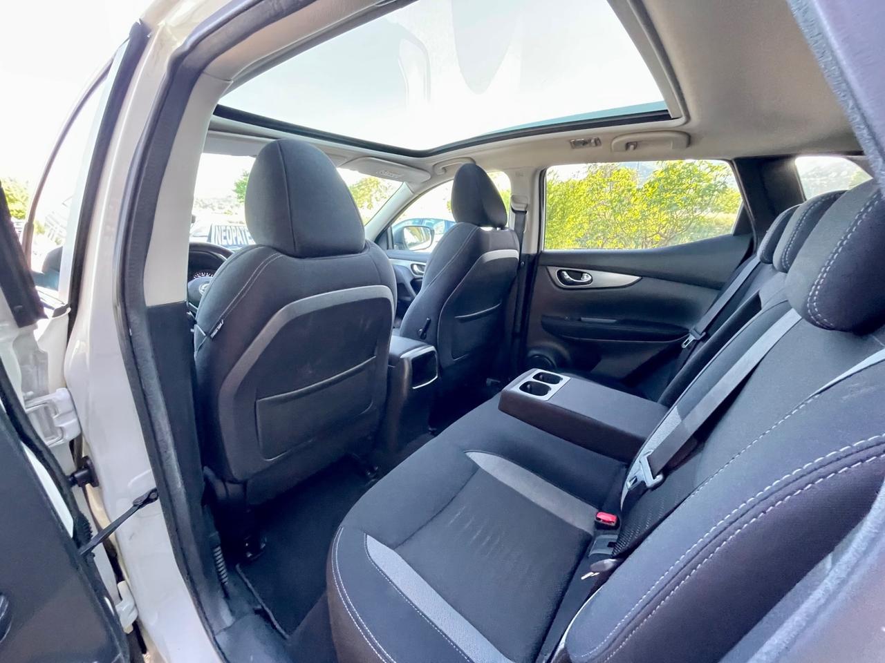 Nissan Qashqai 1.6 dCi 4WD N-Connecta
