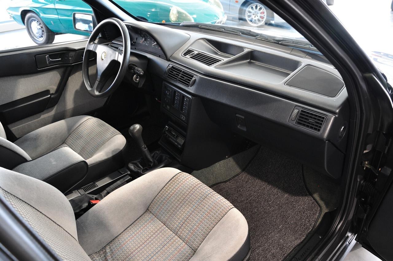 Alfa Romeo 155 1.8i Twin Spark cat Clima CRS supertagliandata