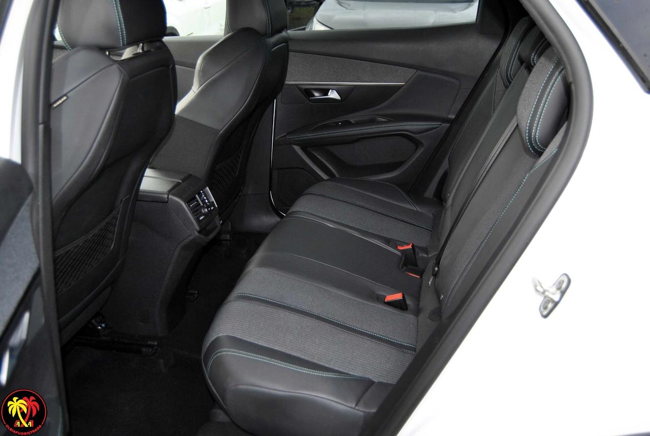 Peugeot 3008 BlueHDi 130 S&S Allure