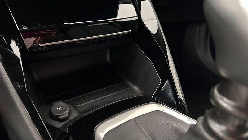 Peugeot 2008 2008 PureTech 100 S&S Allure RETROC. KEYLESS RETROC.