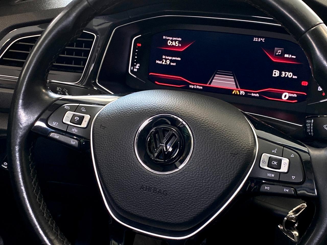 Volkswagen T-Roc 1.6 TDI 116CV Advanced 18” LED Navi Camera