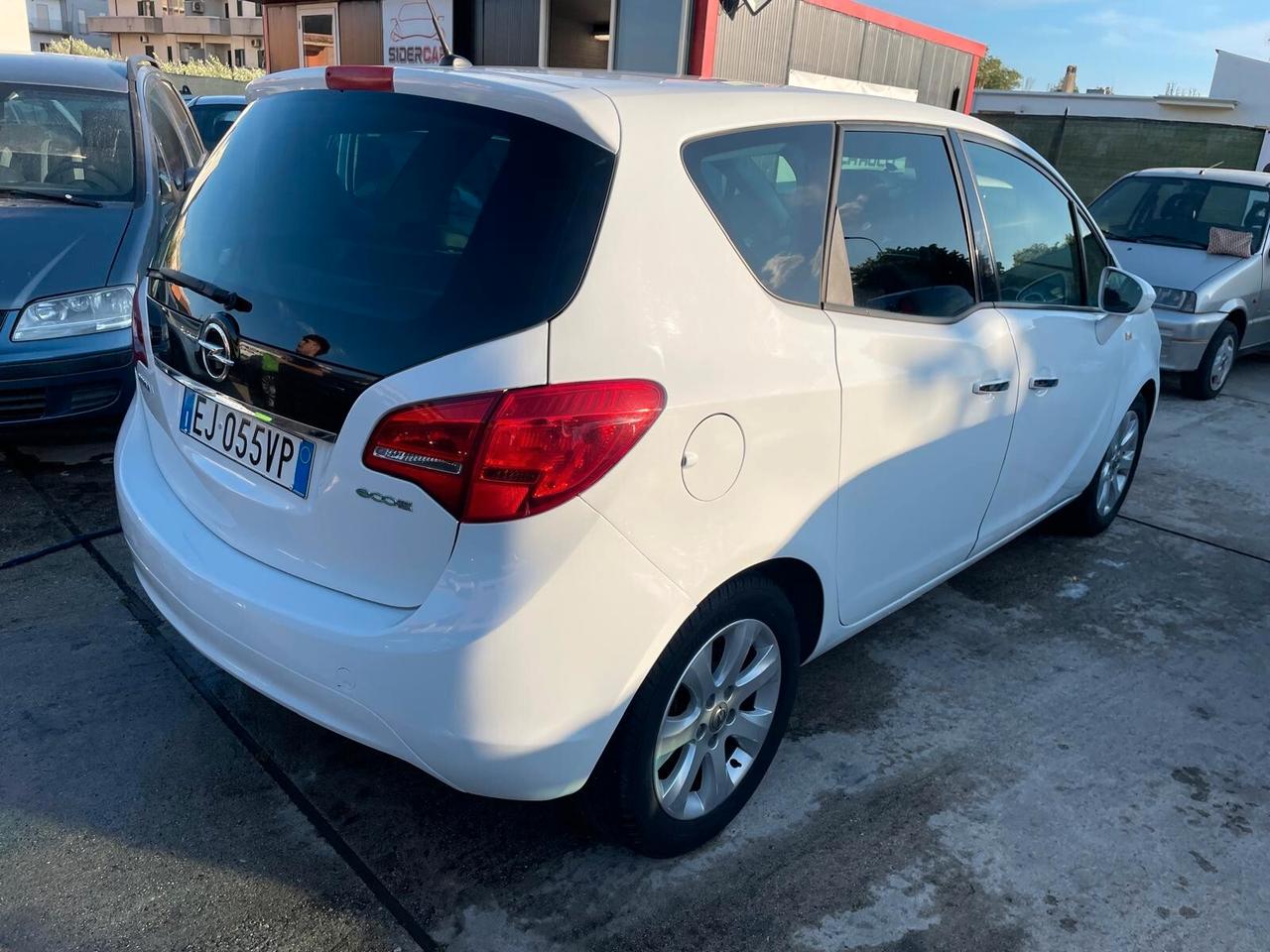 Opel Meriva 1.3 CDTI 95CV ecoFLEX Cosmo