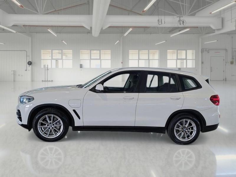 BMW X3 xDrive 30e Business Advantage Autom.