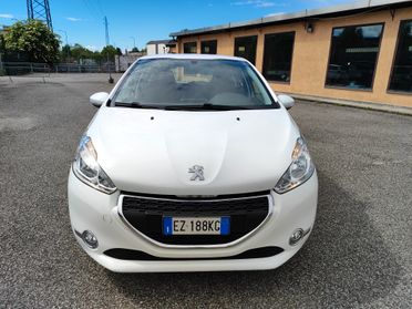 Peugeot 208 PureTech 82 5 porte Access