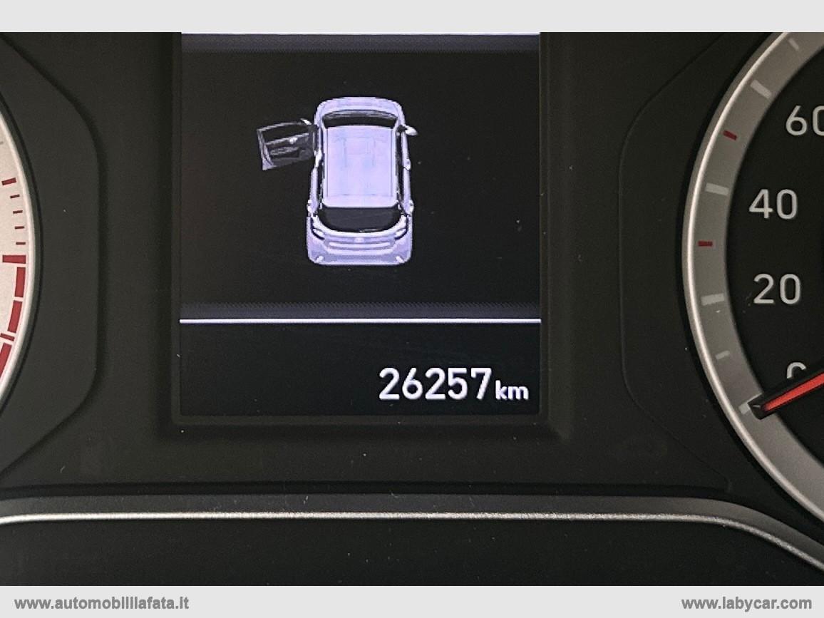 HYUNDAI i10 1.0 MPI Tech 26.000 KM