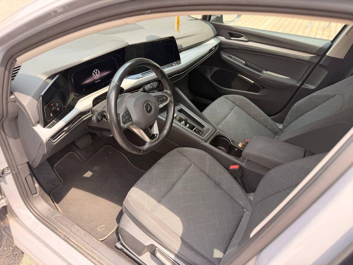 Volkswagen Golf 2.0 tdi Life 115cv dsg