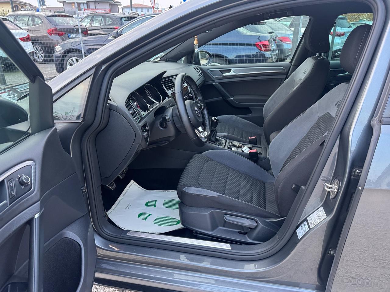 Volkswagen Golf 7 R-Line 1.6 TDI 115 CV Pack R Top di Gamma Euro6d