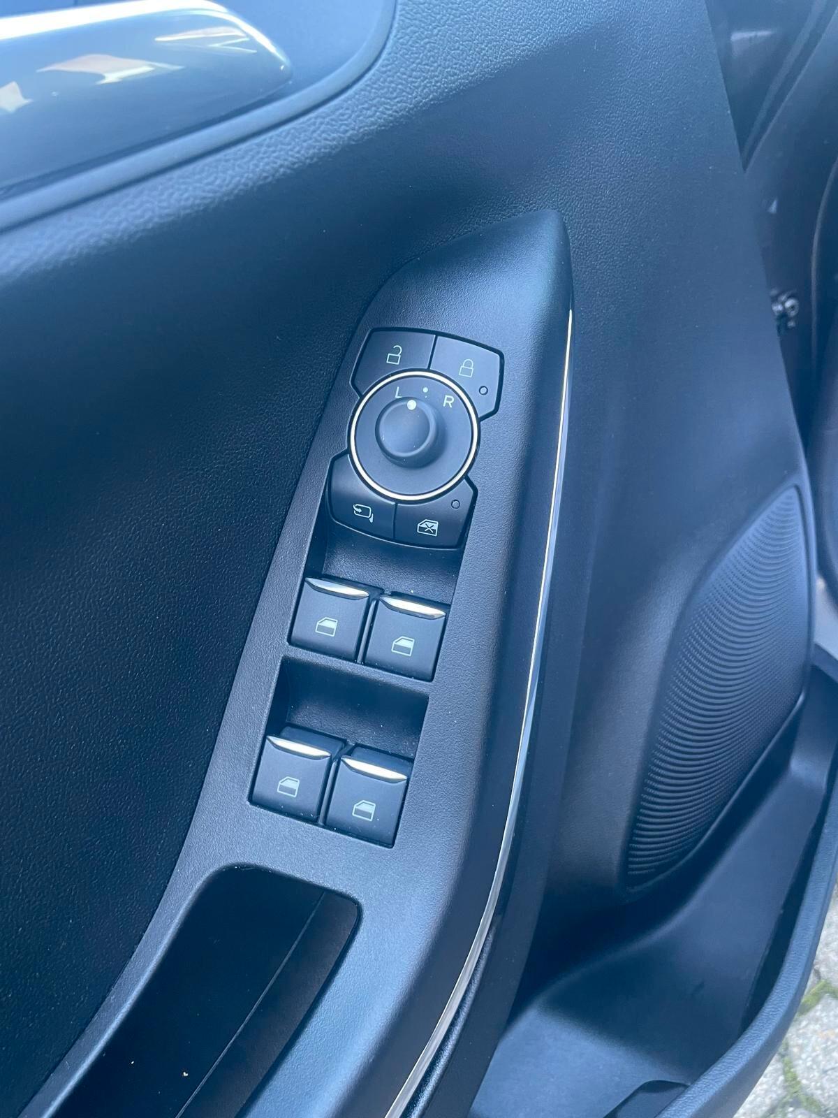 Ford Puma 1.0 EcoBoost Hybrid 125 CV ST-Line