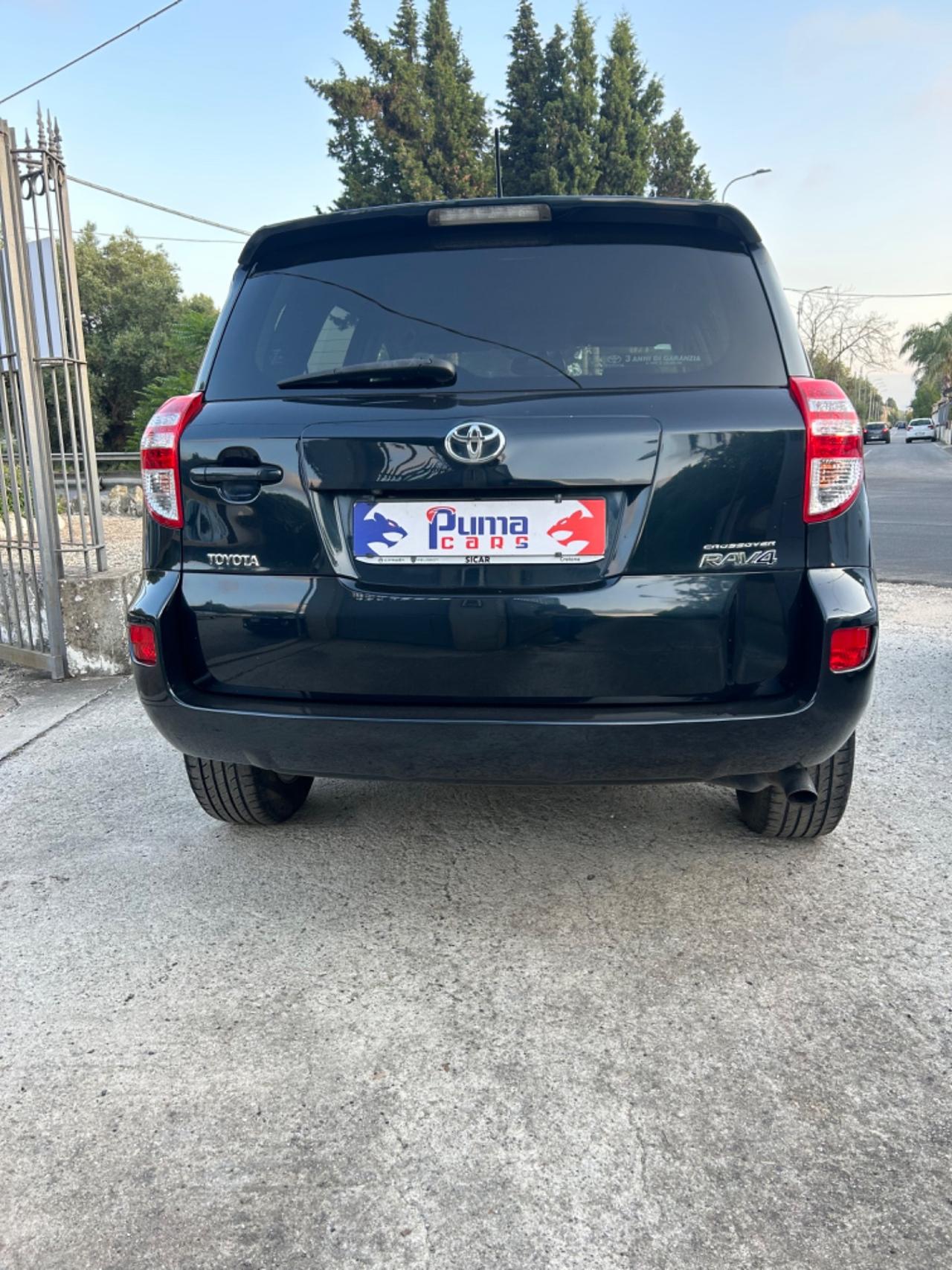 Toyota RAV 4 RAV4 Crossover 2.2 D-4D 150 CV DPF Exclusive