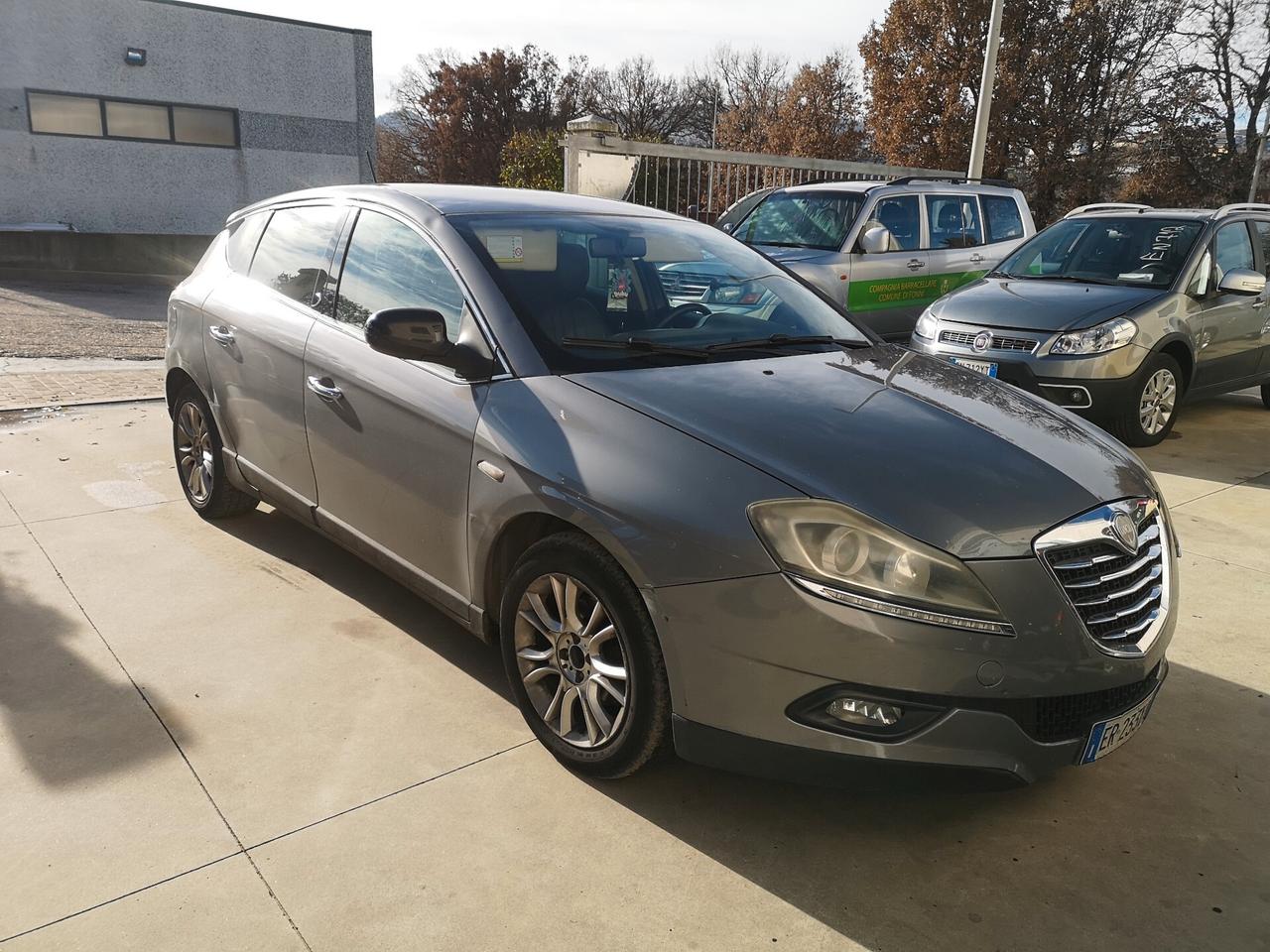 Lancia Delta 1.6 MJT DPF Oro